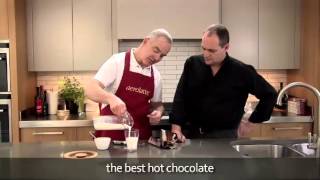 How to make a hot chocolate using an aerolatte milk frother [upl. by Yur528]